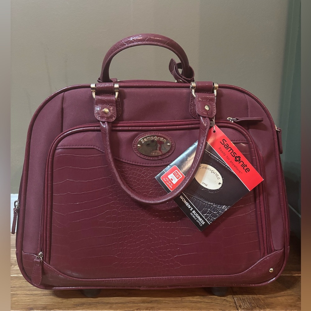 Samsonite Maroon Rolling Mobile Laptop Bag for Women Croc Embossed NWT